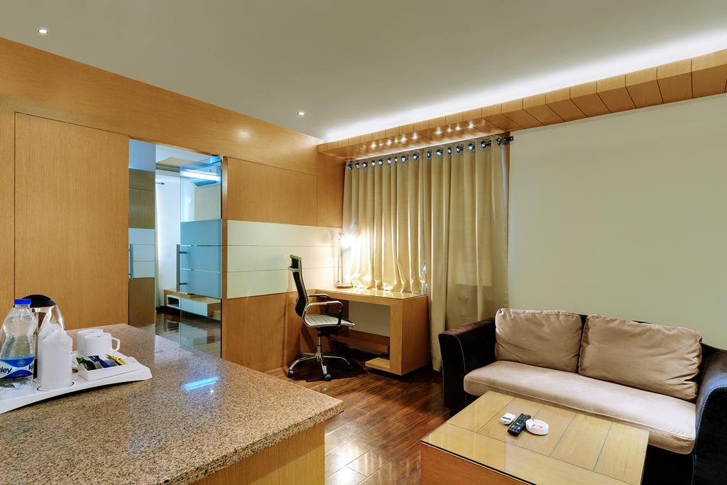 Hotel Balaji Central Ratlām Εξωτερικό φωτογραφία